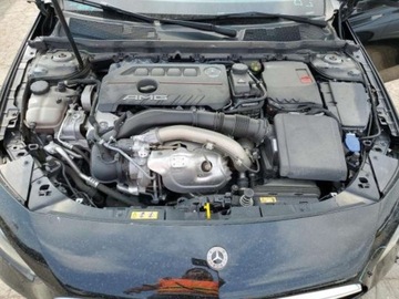 Mercedes Klasa A W177/V177 2021 Mercedes-Benz Klasa A 2021, 2.0L, 4x4, 35 AMG, od ubezpieczalni 2.0 Benzyna, zdjęcie 10