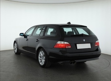 BMW Seria 5 E60 Touring 545 i 333KM 2004 BMW 5 545i, Automat, Skóra, Navi, Xenon, Bi-Xenon, zdjęcie 3