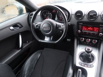 Audi TT 8J Coupe 1.8TFSI 160KM 2010 Audi TT 1.8 TFSI, Skóra, Klima, Klimatronic, zdjęcie 6