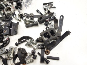 Ducati Supersport S 937 17- Болты, заглушки, ленты после разборки