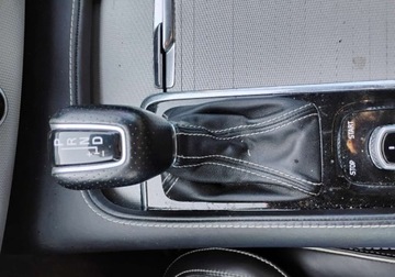 Volvo XC90 II SUV 2.0 T6 320KM 2017 Volvo XC 90 2017r, 2.0 Benzyna 4x4. AUT. 7osob. Uszkodzony przod i tyl. Je, zdjęcie 20