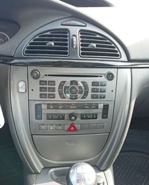 Citroen C5 III Sedan 1.6 HDi FAP 110KM 2007 Citroen C5 Citroen C5 1.6 Diesel 109KM, zdjęcie 9