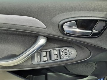 Ford S-Max I Van 2.0 i 16V 145KM 2008 Ford S-Max 2.0 benzyna, nowe częścI!!, zdjęcie 15