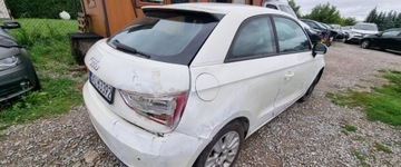 Audi A1 I Hatchback 3d 1.6 TDI 105KM 2010 Audi a1 2010r, 1.6 TDI. Uszkodzone boki. Jezdzi. 1.6 Diesel 105KM, zdjęcie 3
