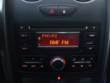 Dacia Duster I SUV Facelifting 1.6 16V 105KM 2014 Dacia Duster 1.6 16V, Salon Polska, Serwis ASO, zdjęcie 11