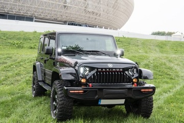 JEEP WRANGLER JK GLADIATOR ПЕРЕДНЯЯ РЕШЕТКА