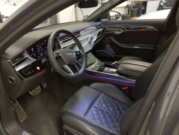 Audi A8 D5 Sedan Facelifting 3.0 50 TDI 286KM 2025 Audi A8 S line,Lodowka,BO Advanced,Noktowizja,Pakiet Carbon,Black Plus, zdjęcie 3