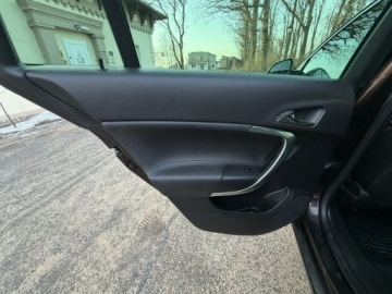 Opel Insignia I Sports Tourer 2.0 CDTI BiTurbo ECOTEC 195KM 2013 Opel Insignia Cosmo Sport Tour 2.0 CDTI 195KM Navi, zdjęcie 20