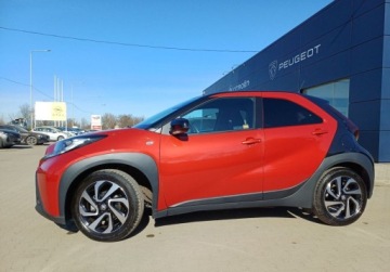 Toyota Aygo X 1.1 VVT-i 72KM 2024 Toyota Aygo X 42 1.0 VVT-i Style 72 KM I wl. Gwarancja fabryczna, zdjęcie 6