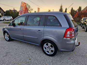 Opel Zafira B 1.8 ECOTEC 140KM 2010 Opel Zafira Piekna 1.8 benzyna 140 z Niemiec zarejestrowana bezwypadkowa g, zdjęcie 4