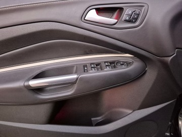 Ford Kuga II SUV Facelifting 2.0 TDCi 180KM 2018 Ford Kuga 2.0 TDCi Vignale, zdjęcie 22