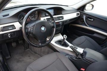BMW Seria 3 E90-91-92-93 Limuzyna E90 318i 143KM 2011 SUPER OPŁACONA 2.0i 143KM LIFT SERWIS NAVI BI-XENON PARKTRONIK START/STOP, zdjęcie 20