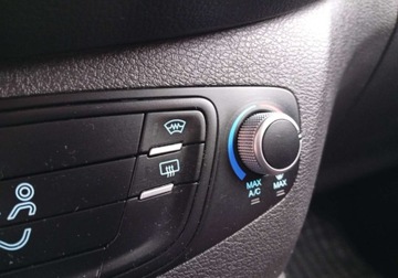 Ford Transit Courier I Van 1.5 Duratorq TDCi  75KM 2018 Ford Transit Courier Kupiony w Polsce - 1,5 - 75 KM - FV 23 1.5 Diesel, zdjęcie 22