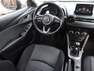 Mazda CX-3 Crossover 2.0 SKY-G 120KM 2017 Mazda CX-3 2.0 Skyactiv-G, Salon Polska, zdjęcie 6