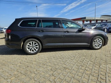Volkswagen Passat B8 Variant Facelifting 2.0 TDI SCR 150KM 2021 Volkswagen Passat Variant 2,0 diesel 150KM DSG LED, zdjęcie 19