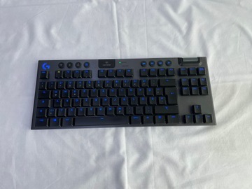 Klawiatura mechaniczna Logitech G915 TKL Tactile QWERTZ DE