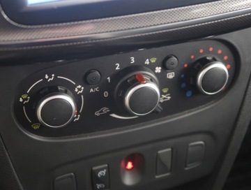 Dacia Logan II Sedan Facelifting 0.9 TCe 90KM 2018 Dacia Sandero 0.9 TCe, Salon Polska, Serwis ASO, zdjęcie 11