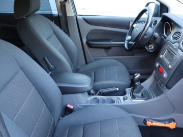 Ford Focus II Focus C-Max 1.6 TDCi 109KM 2009 Ford Focus 1.6 TDCi, HAK, Klima, Klimatronic, zdjęcie 8