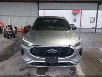 Ford Escape III 2024 Ford Escape 2024r., 1.5L 1.5 Benzyna 180KM, zdjęcie 6