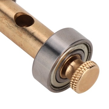 Инструмент для заточки отверток 7см*2см.