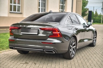 Volvo S60 III Sedan 2.0 T5 250KM 2019 4 SZTUKI W OFERCIE _ 250KM__INSCRIPTION___ MEGA WYPOSAŻENIE, zdjęcie 11