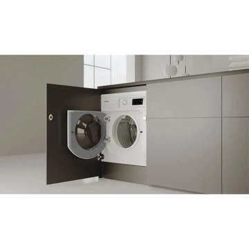 Встраиваемая стиральная машина WHIRLPOOL BI WMWG 81485 PL