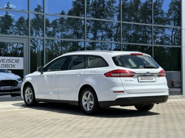 Ford Mondeo V Kombi 2.0 TDCi 150KM 2019 Ford Mondeo SW Kamera, Navi, Grzane fotele i Szyba, zdjęcie 6