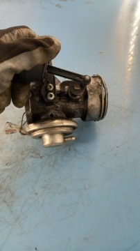 КЛАПАН РОГ AUDI A4 038131501AA