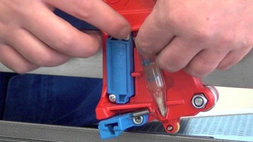 515-5 MONTOLIT FIOLKA Z OLEJEM DO PRZECINAREK MASTERPIUMA 5 szt.