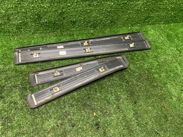 LISTWA LISTWY PROGOWE PROGOWA MERCEDES W211 KOMPKET