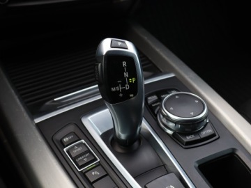 BMW X5 F15 SUV xDrive25d 231KM 2015 BMW X5 xDrive25d, Salon Polska, Serwis ASO, zdjęcie 18