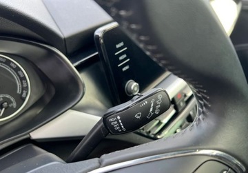 Skoda Kamiq Crossover 1.0 TSI 110KM 2021 Skoda Kamiq 1.0 TSI LED Panorama Kamera Sensor Benzyna 110KM, zdjęcie 16