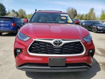 Toyota Highlander III 2022 Toyota Highlander 2022 TOYOTA HIGHLANDER XLE 3.5 Benzyna 295KM, zdjęcie 5