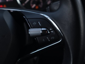 Skoda Octavia IV Liftback 1.5 TSI EVO 150KM 2022 Skoda Octavia 1.5 TSI, Salon Polska, zdjęcie 17