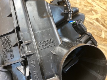 КОРПУС ВОЗДУШНОГО ФИЛЬТРА TOYOTA YARIS IV 1.5 HYBRID 2020-