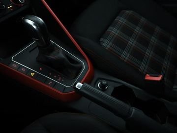 Volkswagen Polo VI GTI 2.0 TSI 200KM 2020 Volkswagen Polo GTI DSG Virtual Navi Czujniki, zdjęcie 28