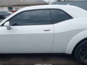 Dodge Challenger III 2020 Dodge Challenger 2020 Dodge Challenger RT Scat Pack Widebody RWD 6.4 485KM, zdjęcie 2