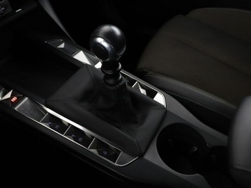  DS Automobiles DS 3 Crossback 1.2 Be Chic, zdjęcie 28