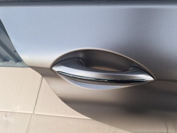 Дверь задняя правая BMW 6 F06 Лак. X11 Затяжка без ключа