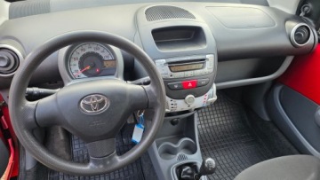Toyota Yaris III Hatchback 5d Facelifting 1.0 VVT-i 69KM 2009 TOYOTA AYGO 1.0 VVT-i 68KM 2009 KLIMA-SERWO SUPER STAN! BIEDRONECZKA!!!, zdjęcie 34