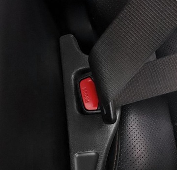 НАПОЛНИТЕЛИ МЕЖДУ АВТОКРЕСЛАМИ SEAT UNIVERSAL SOLID