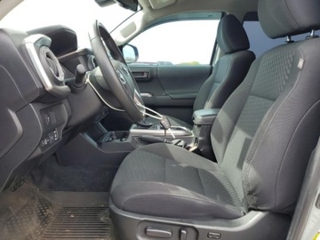 Toyota Tacoma II 2022 Toyota Tacoma 2022r., Double cab, od ubezpieczalni 3.5 Benzyna 278KM, zdjęcie 6