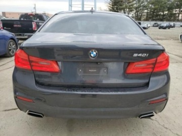 BMW Seria 5 G30-G31 2018 BMW Seria 5 540I 2018, od ubezpieczalni 3.0 Benzyna 335KM, zdjęcie 5