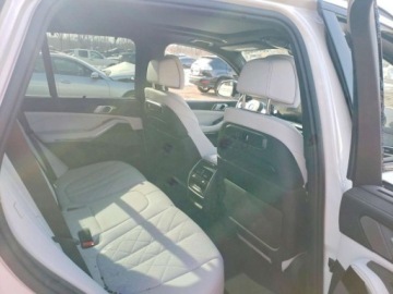 BMW X5 G05 2024 BMW X5 2024 BMW X5 XDRIVE50E 3.0 Hybryda Plug-in 308KM, zdjęcie 9