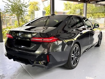 BMW Seria 5 G90-91 Touring 2.0 520d 197KM 2025 BMW Seria 5 520d xDrive Sport Sedan 2.0 (197KM) 2025, zdjęcie 1