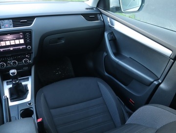 Skoda Octavia III Liftback Facelifting 1.5 TSI ACT 150KM 2018 Skoda Octavia 1.5 TSI, Salon Polska, Serwis ASO, zdjęcie 7