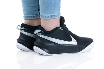 buty NIKE TEAM HUSTLE CW6735 004 r. 36