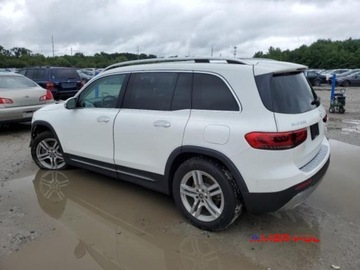 Mercedes GLB 2021 Mercedes-Benz GLB 2021 r., 2,0L 250 4MATIC 2.0 Benzyna 221KM, zdjęcie 3