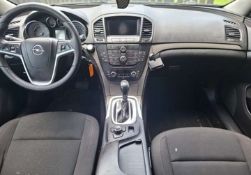 Opel Insignia I Sports Tourer 2.0 CDTI ECOTEC 130KM 2010 Opel Insignia Dobra cena Okazja 2.0 Diesel 130KM, zdjęcie 8