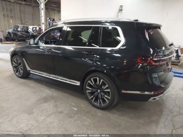 BMW X7 2025 BMW X7 2025 BMW X7 XDRIVE40I 3.0 Benzyna 375KM, zdjęcie 2